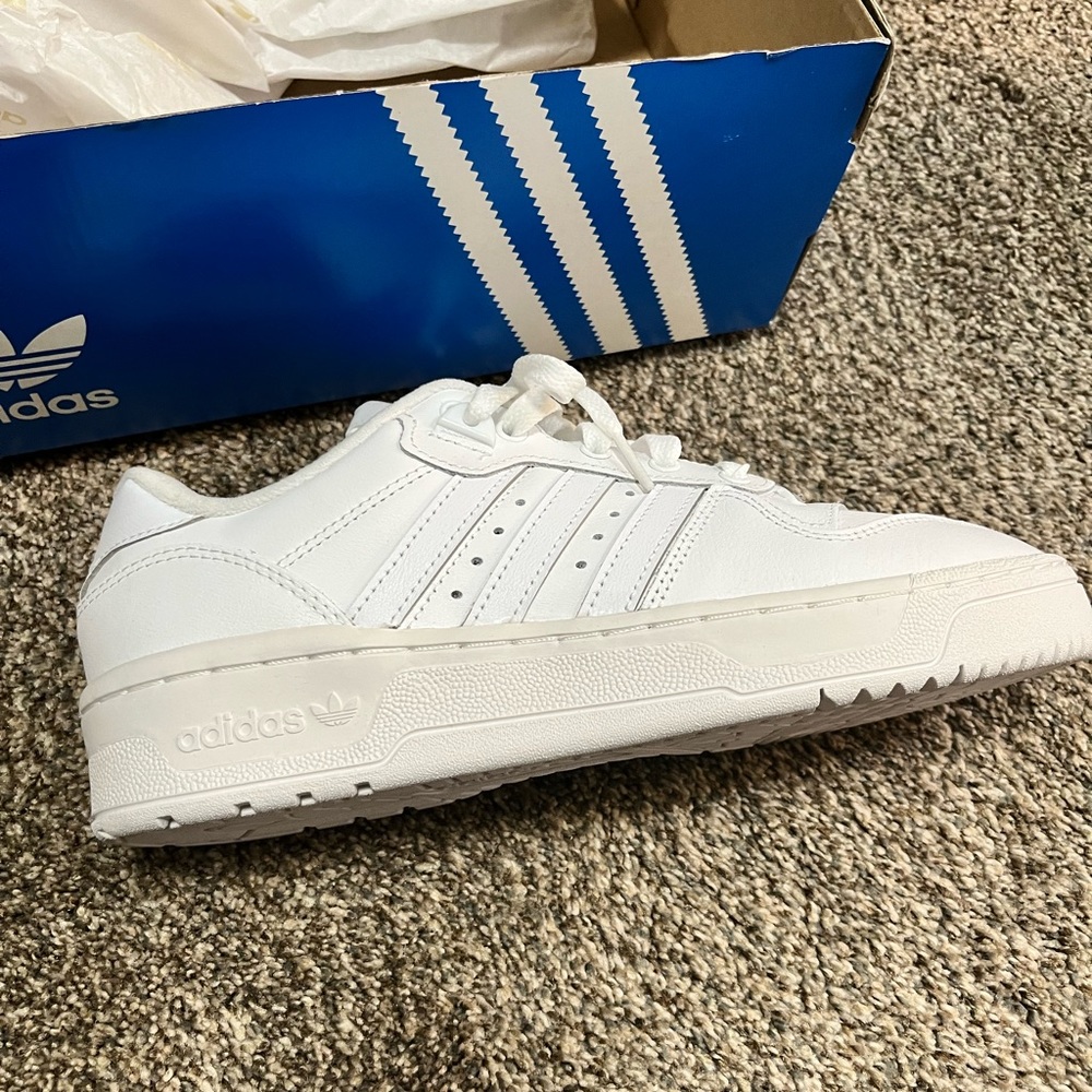 Rivalry Low 8 1/2 NEVER WARN